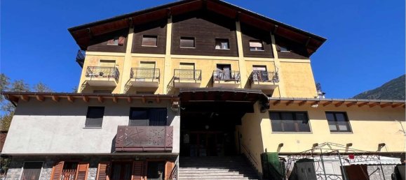 1 bedroom Apartment in Quart, Italy No. 333030 8