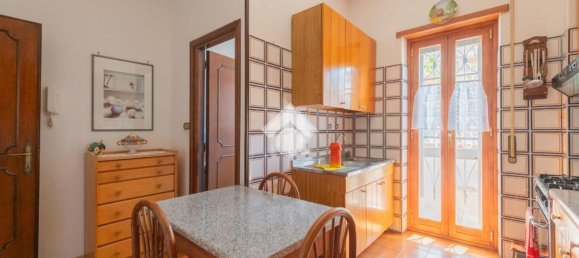 3-Zimmer Wohnung in Rome, Italy, Nr. 290467 16
