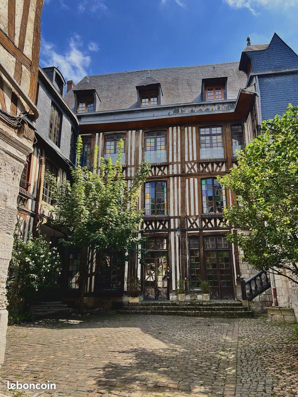 1 bedroom Apartment in Rouen, France No. 358793
