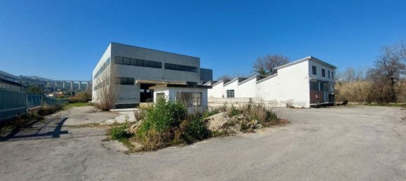 Armazém em Giulianova, Italy 6900 m² N.º 376284 9