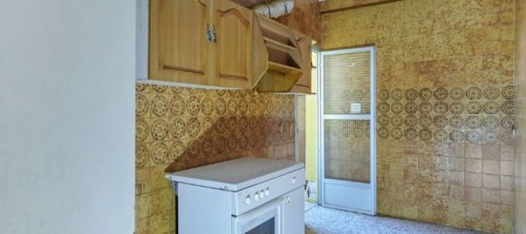 4 bedrooms Apartment in La Carolina, Spain No. 83539 2