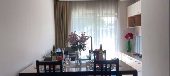 Apartamento com 2 quartos em condomínio em Phra Khanong, Thailand N.º 9381 2