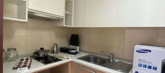 Apartamento com 2 quartos em condomínio em Phra Khanong, Thailand N.º 9381 3