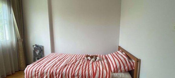 Apartamento com 2 quartos em condomínio em Phra Khanong, Thailand N.º 9381 5