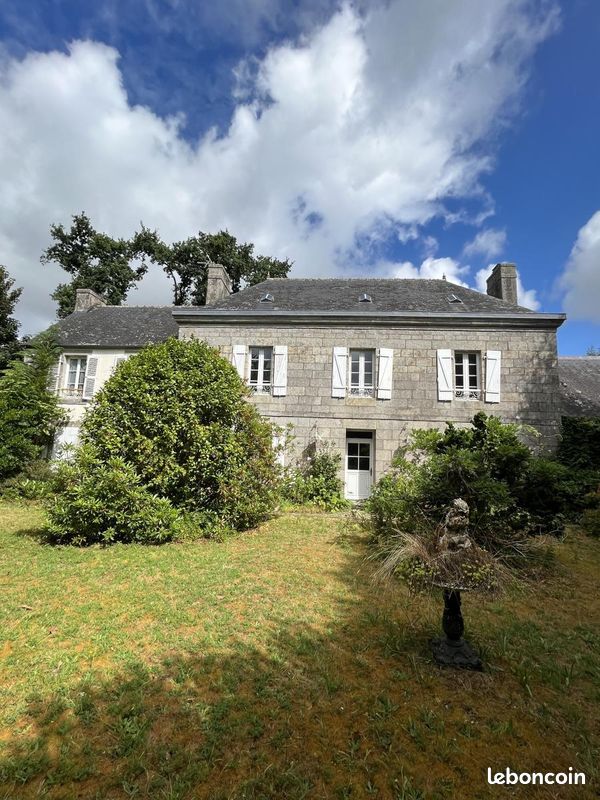 Casa T4 em Ergue-Gaberic, France N.º 284572