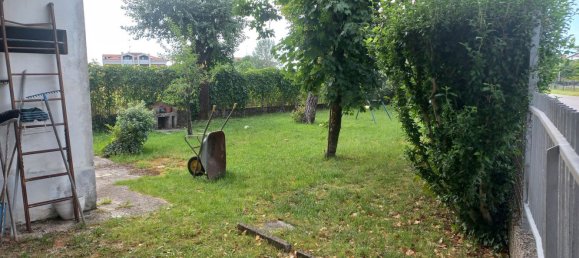 Квартира с 4 комнатами в Удине, Италия № 284432 5