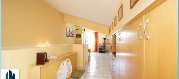 5 غرف نوم شقة في Messina, Italy رقم 318455 63