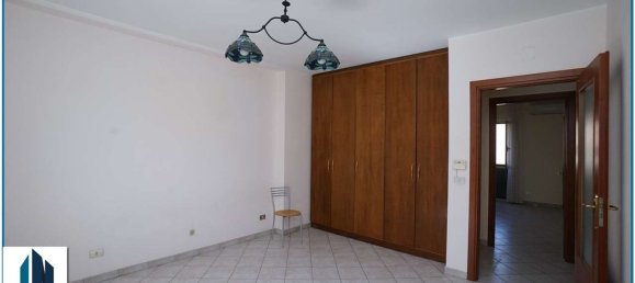 5 غرف نوم شقة في Messina, Italy رقم 318455 46