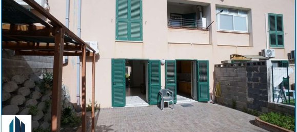 5 غرف نوم شقة في Messina, Italy رقم 318455 26