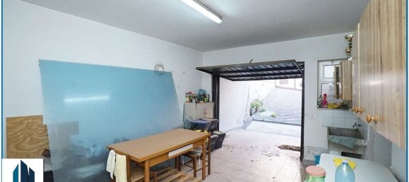 5 غرف نوم شقة في Messina, Italy رقم 318455 7