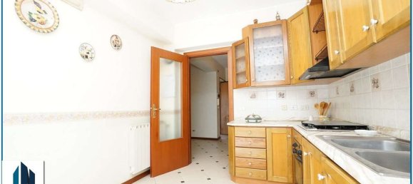 5 غرف نوم شقة في Messina, Italy رقم 318455 37