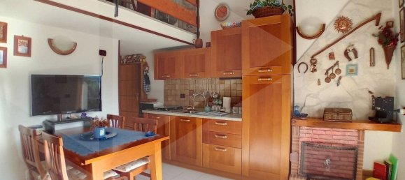 6 rooms Apartment in Castel di Sangro, Italy No. 24006 3