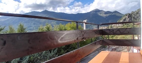 6 rooms Apartment in Castel di Sangro, Italy No. 24006 5