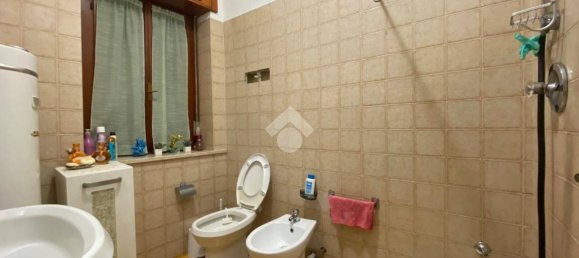 2 Schlafzimmer Haus in Udine, Italy, Nr. 304379 17