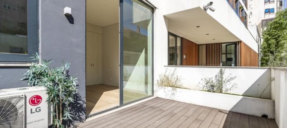 1 bedroom Apartment in Lisbon, Portugal No. 80142 6