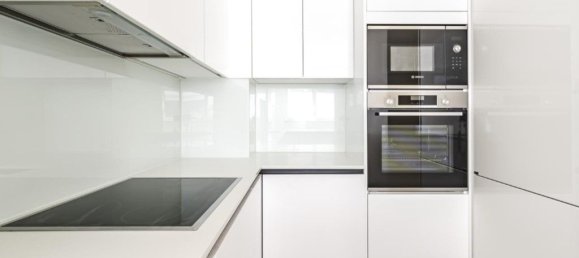 1 bedroom Apartment in Lisbon, Portugal No. 80142 11