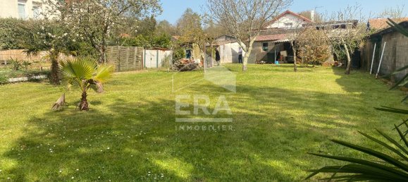 950m² Land in Boucau, France No. 104655 2