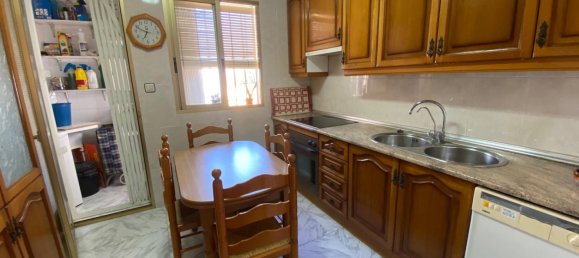 Apartamento de 3 dormitorios en Almería, Spain No. 167312 5