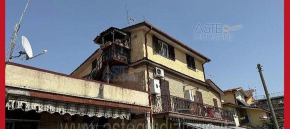 5 bedrooms Apartment in Rome, Italy No. 330868 15