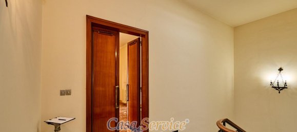 Casa de 15 habitaciónes en Parabita, Italy No. 236671 23