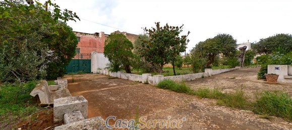 Casa de 15 habitaciónes en Parabita, Italy No. 236671 26