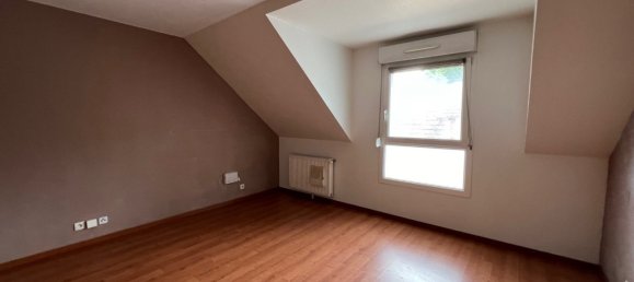 Dúplex de 3 dormitorios en Buschwiller, France No. 249778 8