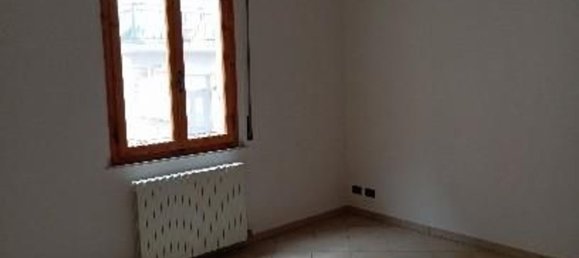 Apartamento de 4 divisões em Poggibonsi, Italy N.º 190200 13