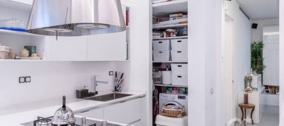 3 bedrooms Apartment in Rome, Italy No. 333492 6