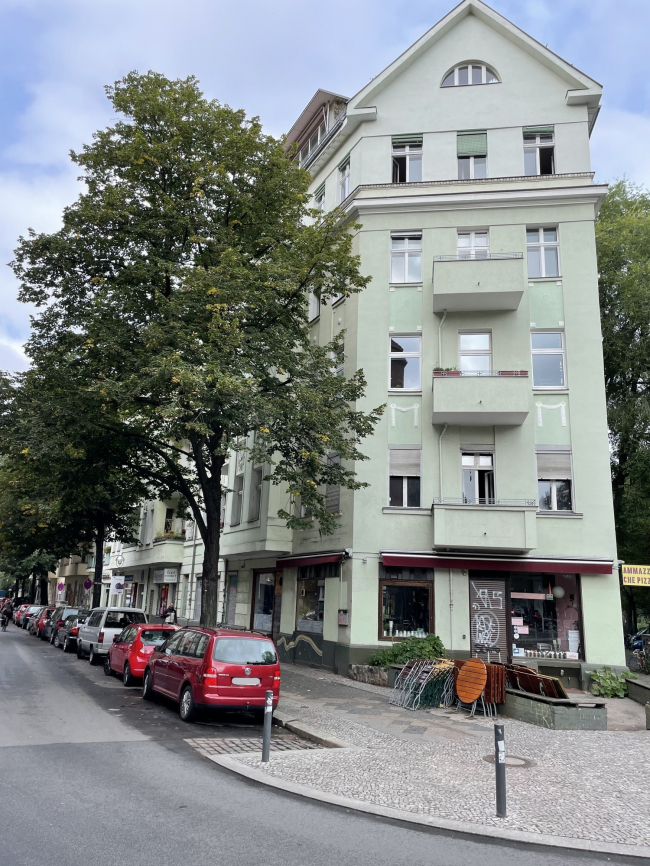 Квартира с 2 комнатами в Кройцберг, Германия № 39342