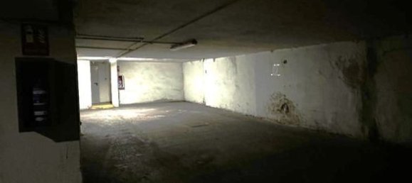 Garage à Valladolid, Spain 10m² No. 54699 3