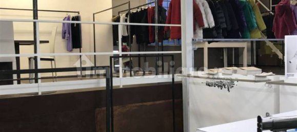 3 rooms Warehouse in Fiesole, Italy No. 210092 12