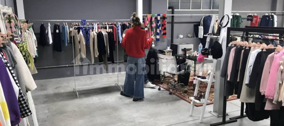 3 rooms Warehouse in Fiesole, Italy No. 210092 10