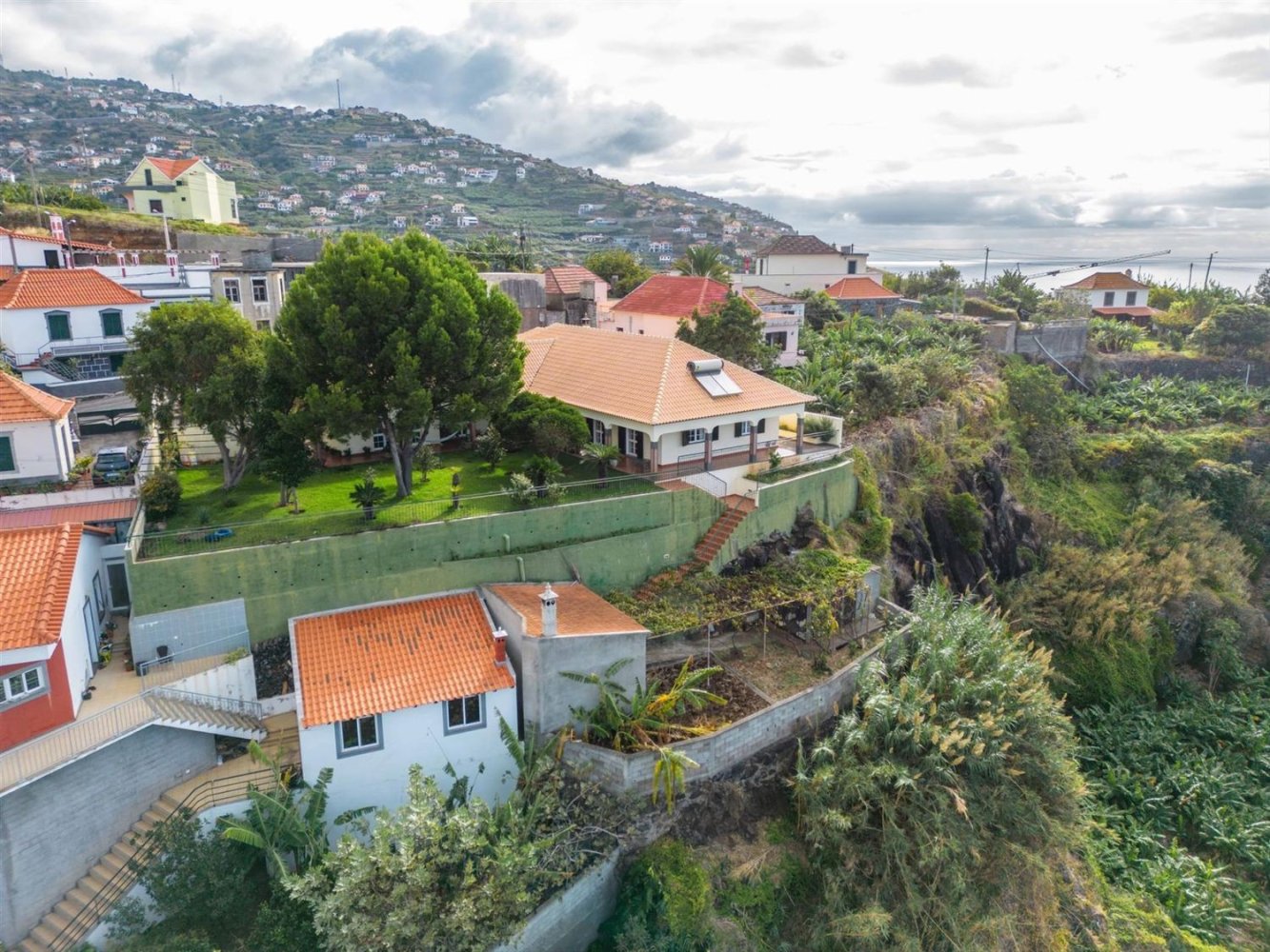 4 bedrooms House in Ribeira Brava, Portugal No. 135233