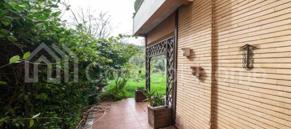 Квартира с 5 комнатами в Рим, Италия № 33428 31