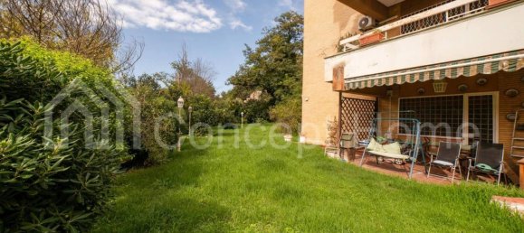 Квартира с 5 комнатами в Рим, Италия № 33428 16