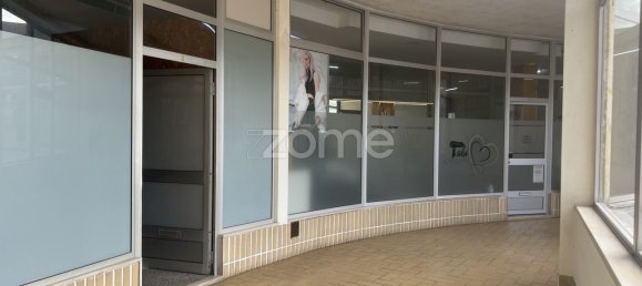 55m² Commercial property in Viana do Castelo, Portugal No. 90727 10