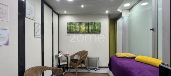 55m² Commercial property in Viana do Castelo, Portugal No. 90727 23