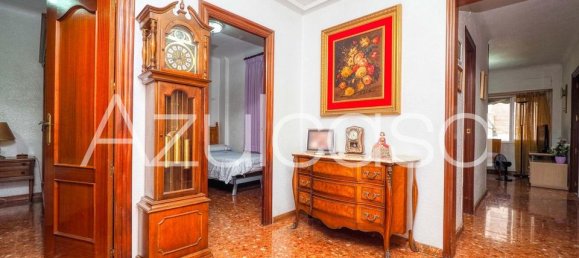 Edificio de 15 dormitorios en Alicante, Spain No. 185804 20