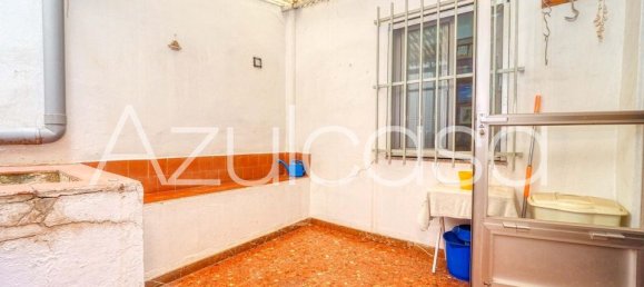 Edificio de 15 dormitorios en Alicante, Spain No. 185804 31