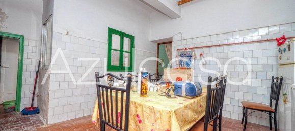 Edificio de 15 dormitorios en Alicante, Spain No. 185804 17