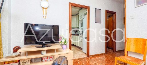 Edificio de 15 dormitorios en Alicante, Spain No. 185804 26