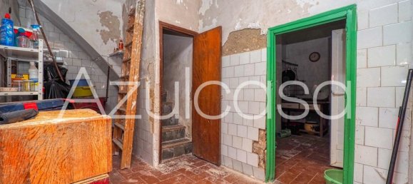 Edificio de 15 dormitorios en Alicante, Spain No. 185804 18