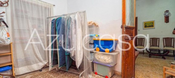 Edificio de 15 dormitorios en Alicante, Spain No. 185804 13