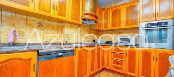 Edificio de 15 dormitorios en Alicante, Spain No. 185804 46