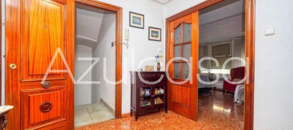 Edificio de 15 dormitorios en Alicante, Spain No. 185804 21