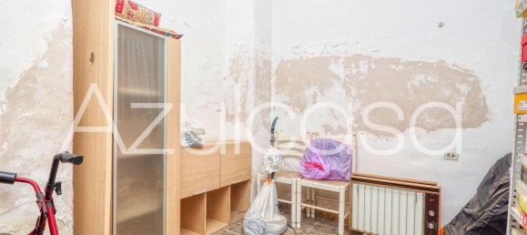 Edificio de 15 dormitorios en Alicante, Spain No. 185804 9