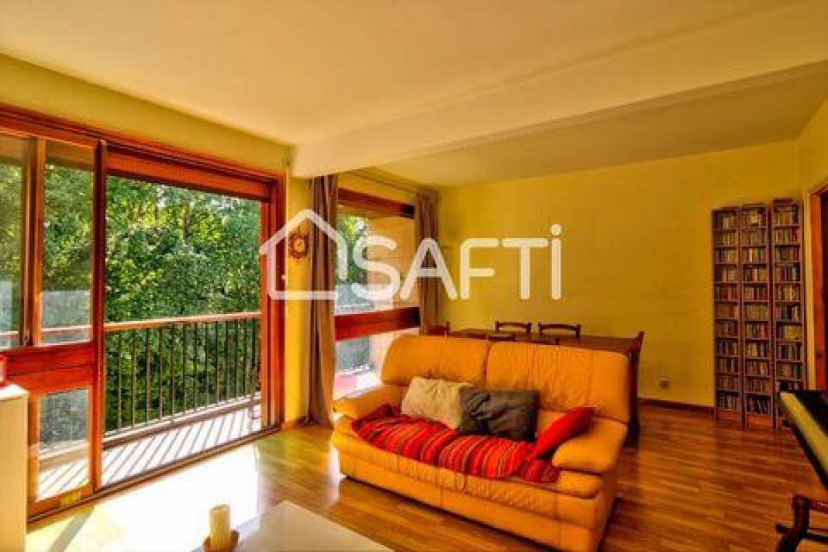 3 Schlafzimmer Wohnung in Dreux, France, Nr. 5732