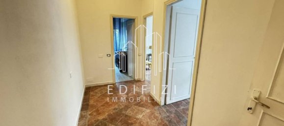 2 bedrooms Apartment in Massa, Italy No. 142256 4