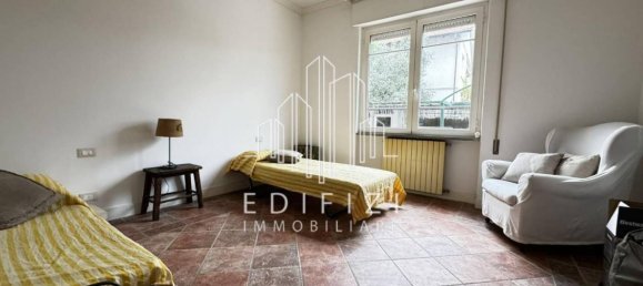 2 bedrooms Apartment in Massa, Italy No. 142256 8