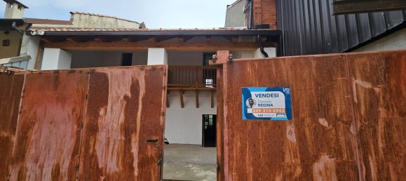 4 bedrooms Villa in Vauda Canavese, Italy No. 69839 3